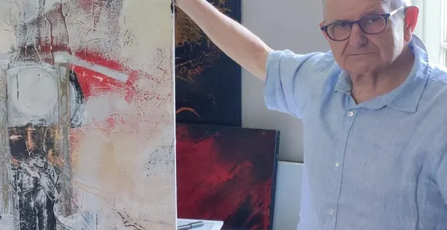 photo  le peintre poncaral, locataire du presbytère avec son épouse, se dit exaspéré par le litige avec le maire de la commune.  &copy;  co 