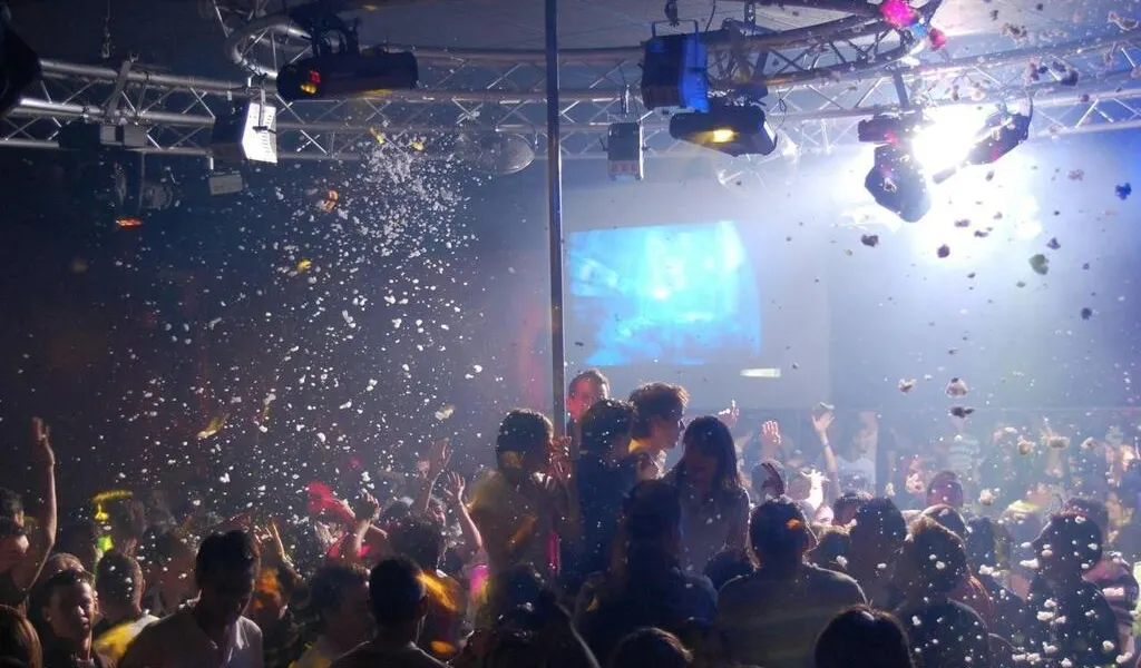 Projets de lieux nocturnes à SaintNazaire « si une discothèque