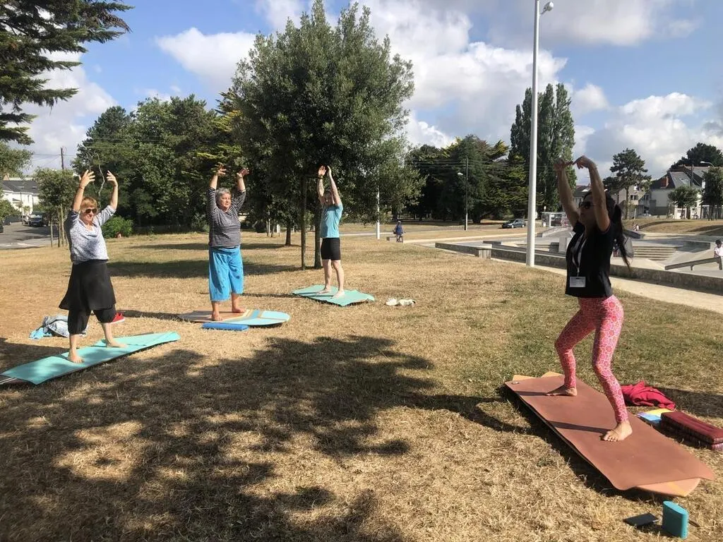 SaintNazaire. Le yog’n surf meilleur moyen de travailler son