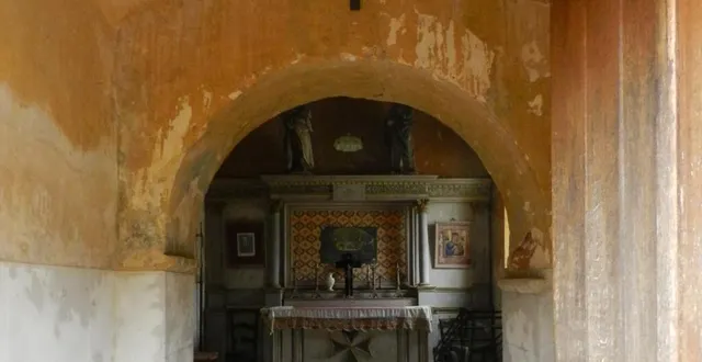 photo  chapelle sainte anne à briosne les sables.  &copy;  otms 