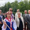 photo  lors du dernier voyage à baruchowo en pologne en 2018, la maire de bécon-les-granits marie-ange fouchereau (au centre) était présente, accompagnée de pierre-pascal bigot, président de bécon échanges amitiés (deuxième à gauche au fond) et son homologue polonais tomek pawlicki (à gauche). 