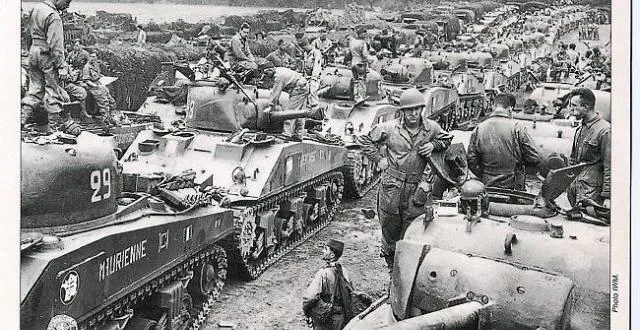 photo  en août 1944, la 2e db du général leclerc participait à la libération de l’orne.  &copy;  dr 