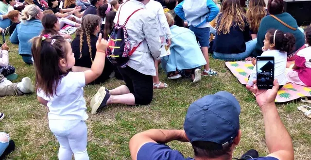 photo  la pelouse d’athéna a accueilli un public venu nombreux  &copy;  le maine libre 