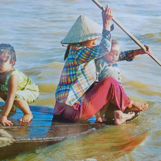 photo la vie sur l’eau, cambodge  ©  claude guillaumin