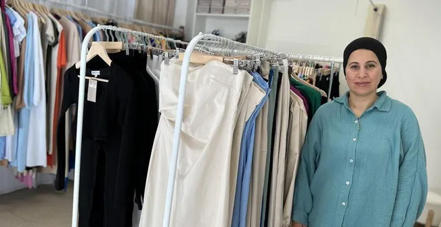 photo  barjas nawel a ouvert une boutique de prêt-à-porter féminin grande-rue, à alençon (orne).  &copy;  ouest-france 