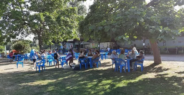 photo  l’espace ombragé de la plage est ouvert tout l’été.  &copy;  ouest-france 