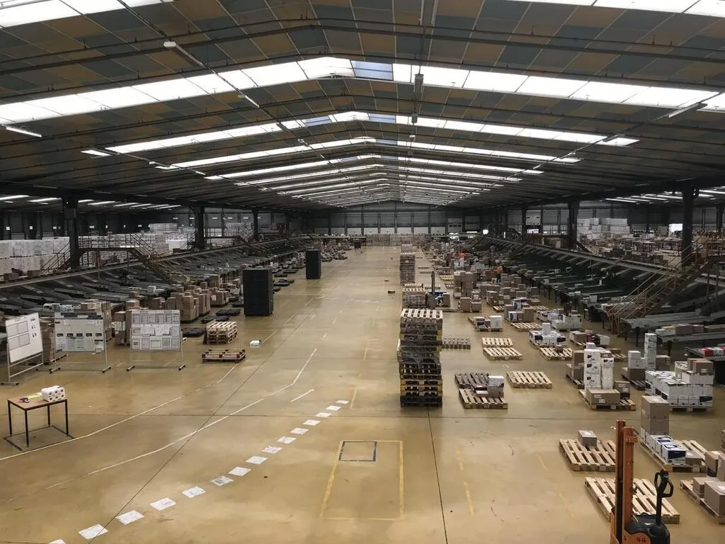 Lyreco développe son site de distribution de la Mayenne et annonce des