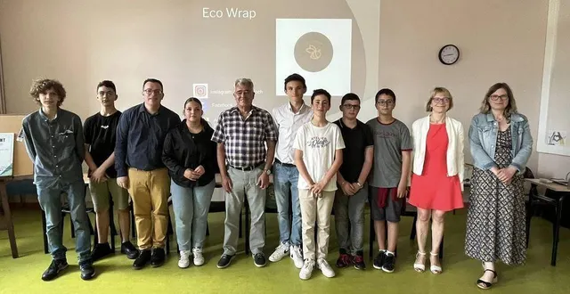 photo  les mini-entrepreneurs distingués.  &copy;  ouest-france 