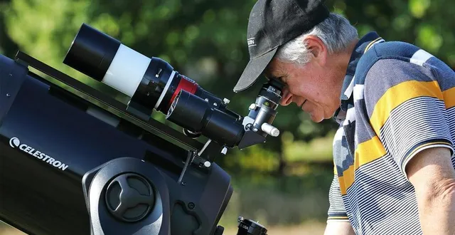 photo  l’association fous de nature invitera les passants à regarder le soleil à travers une lunette spéciale, mercredi 2 août 2023, à la flèche (sarthe).  &copy;  fous de nature 