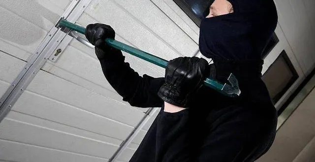 photo  les vols ont été commis par effraction (photo d’illustration).  &copy;  dr 