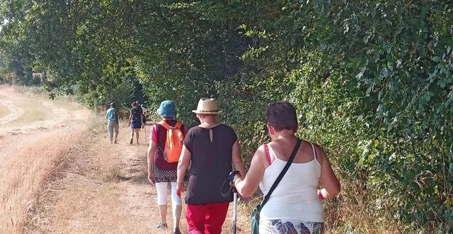 photo  la rando’dej, vous connaissez ? mardi 8 août, 14 km vous attendent avec une pause déj’à saint-gervais-de-vic.  &copy;  archives le maine libre 