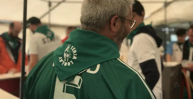 photo  le fc lonlay a réaménagé de a à z un champ pour organiser une féria à lonlay-le-tesson (orne).  &copy;  ouest-france 