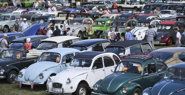 photo  avec plus de 1 000 véhicules, marçon classic est le plus grand rassemblement estival automobile de la région.  &copy;  archives 