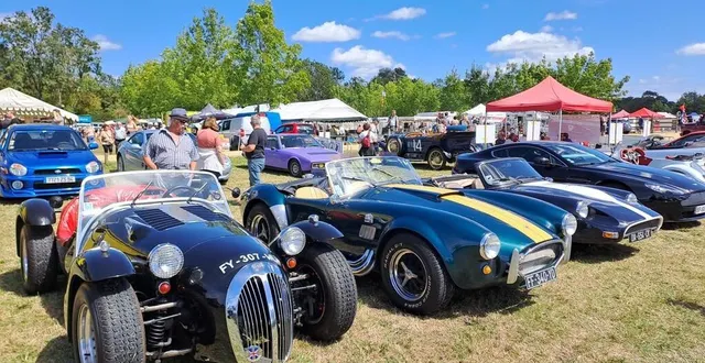 photo  la 20e édition du marçon classic réunit 1 200 véhicules anciens et de prestige, ces samedi 12 et dimanche 13 août 2023, en sarthe.  &copy;  ouest-france 