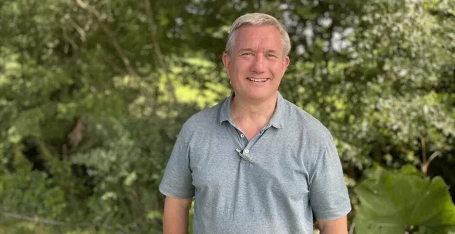 photo  conseiller municipal de lougé-sur-maire en 2001, frédéric leveillé a intégré le conseil municipal d’argentan en 2008. adjoint en 2014, il est maire d’argentan depuis le 15 juillet 2019 et préside la cdc depuis le 15 juillet 2020.  &copy;  ouest-france 