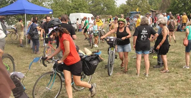 photo  650 personnes se sont inscrites au convoi de l’eau.  &copy;  of 