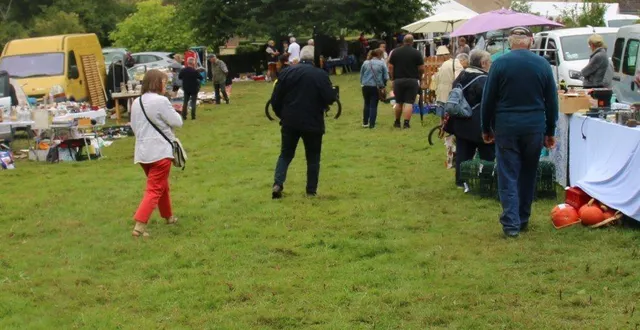 photo  la pluie a découragé les plus téméraires  &copy;  le maine libre 
