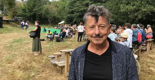 photo  yannick jaulin et « la vie sexuelle des insectes » au nombril du monde.  &copy;  archives co 