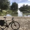photo c’est parti pour la boucle du halage, balisée par le parc du marais poitevin, entre le port de courdault (photo), saint-sigismond et liez.