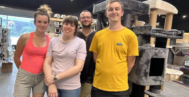 photo  une partie de l’équipe du magasin animalis, situé zone nord du mans, à la chapelle-saint-aubin.  &copy;  ouest-france 