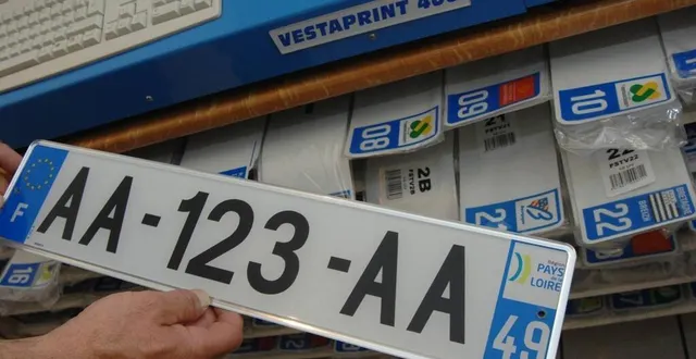 photo  les départements de france sont bien représentés sur les plaques d’immatriculation.  &copy;  archives le courrier de l’ouest – yolande mignot 