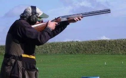 photo  organisé par les sous-officiers de réserve de bonnétable  &copy;  le maine libre 