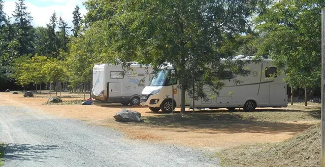 photo  à blain, près du port, en loire-atlantique, une nouvelle aire de camping-car a ouvert à la fin du mois d’août 2023.  &copy;  stéphanie briand-viaud 