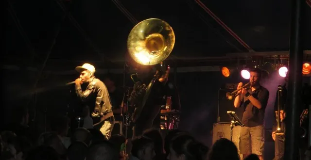 photo  le festival du bruit dans les longères revient avec de la musique en pleine campagne.  &copy;  ouest-france 