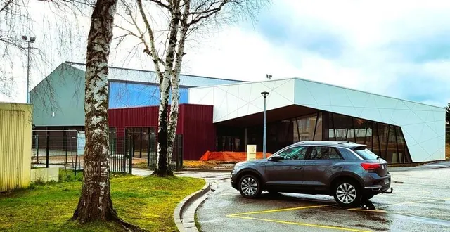 photo  la fête des associations aura lieu au gymnase du theil, récemment rénové.  &copy;  ouest-france 