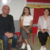 photo de gauche à droite, louis fryson, elisa machado (la directrice ), anaïs legrand,la nouvelle équipe enseignante de l’école du coteau.