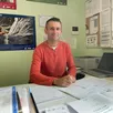 photo arnaud deceroit, directeur de l’école publique d’écouché-les-vallées.