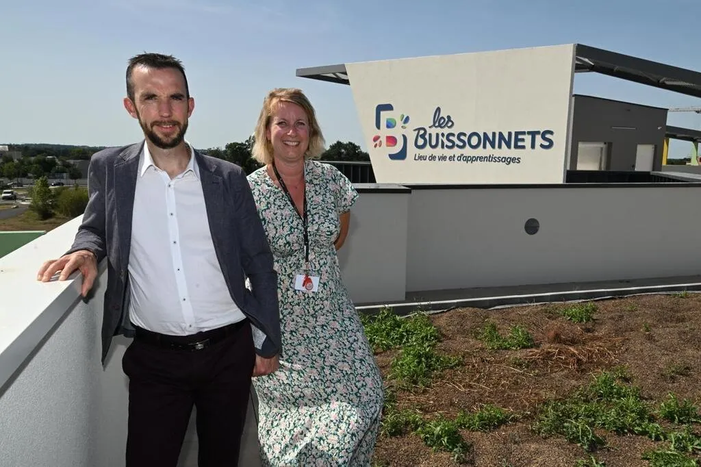 Les un rapprochement entre le lycée, l’entreprise, les habitants