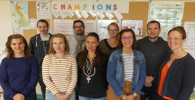 photo  de gauche à droite, devant : claire durrand, manon pettiot, sophie coulais, marie maufay leconte, alice angot. derrière : loan dussart, ludovic lecomte, virginie gouchet, aurélien crochard.  &copy;  ouest-france 