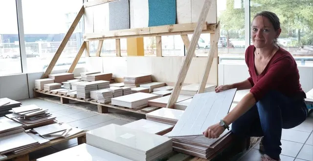 photo  aurore godard, chargée de projet à envie maine, dans l’espace showroom de la « matériauthèque » qui s’ouvre le mercredi 6 septembre, route d’allonnes, au mans.  &copy;  ouest-france 