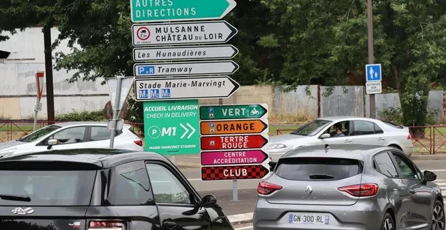 photo  la circulation aux abords du circuit des 24 heures, au mans, sera compliquée ce samedi 9 septembre 2023, comme lors de chaque gros évènement.  &copy;  archives ouest-france 