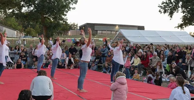 photo  la fête de l’aubance met en scène les associations de la commune.  &copy;  ouest-france 