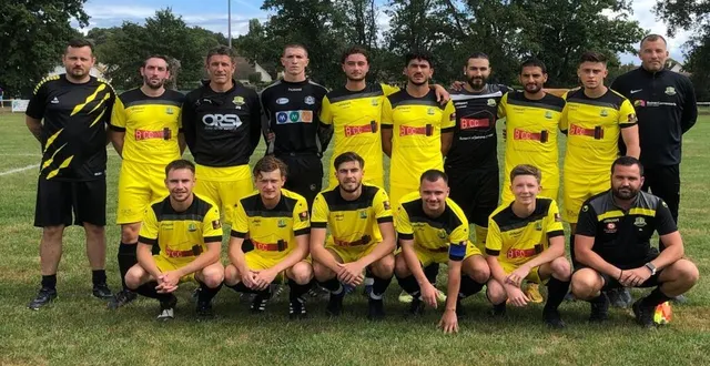 photo  la nouvelle équipe senior a de l’as saint-pavace a perdu logiquement en coupe de france, le 27 août, devant la patriote de bonnétable, deux divisions au-dessus.  &copy;  ouest-france 