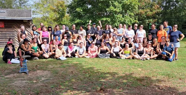 photo  les étudiants de l’ifsi d’allonnes ont passé leur mardi au houssay, pour une journée d’intégration. ils ont été rejoints par leurs camarades de 2e année dans l’après-midi.  &copy;  ouest-france 