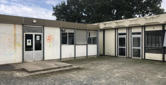 photo  le futur ?bâtiment de sciences pourrait être construit à l’entrée du campus, à la place de ces vieux préfabriqués, toujours utilisés, mais amenés à disparaître pour de bon.  &copy;  ouest-france 