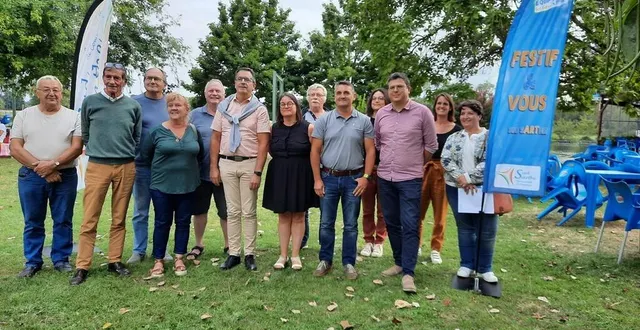 photo  françois boussard, président de la communauté de communes sud-sarthe, présentait festif & vous, il y a quelques jours à luché-pringé.  &copy;  ouest-france 