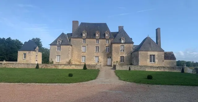 photo  le manoir remis en valeur par les propriétaires depuis une quinzaine d’années.  &copy;  ouest-france 