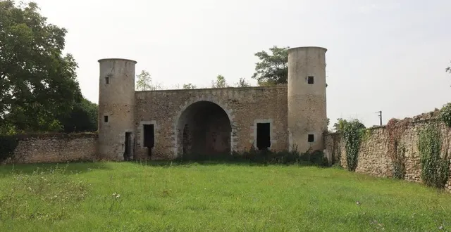 photo  les travaux de restauration des tourettes de parcé-sur-sarthe vont débuter à la fin de la semaine alors qu’un concert pour collecter des fonds aura lieu vendredi 15 septembre 2023 à l’église saint-martin.  &copy;  ouest-france 