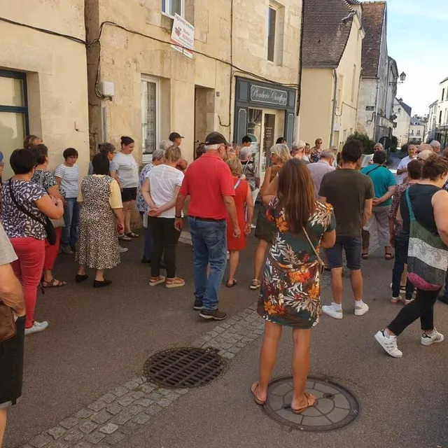 photo soixante-dix personnes ont déambulé dans les rues du bourg d’écouché.  ©  dr