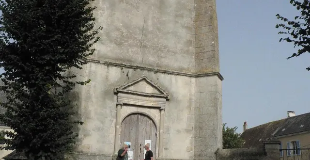 photo  la première tranche des travaux, la restauration du clocher, débutera en ce mois de septembre.  &copy;  ouest-france 
