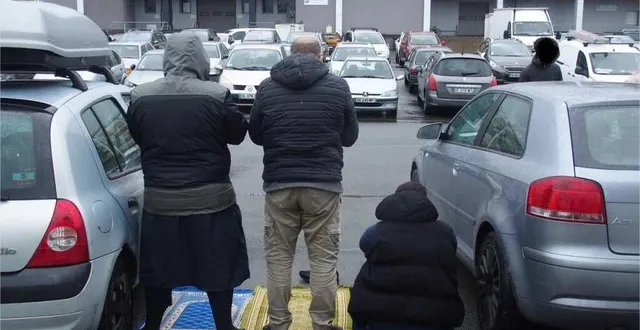 photo  le président de l’association des musulmans d’angers (ama) dénonce les conditions de prière sur le site de la mosquée de saint-serge, à angers (maine-et-loire), en attendant la construction d’un nouveau lieu de culte. ce projet est à l’arrêt depuis 2014.  &copy;  dr 