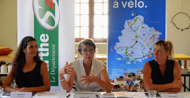 photo  shelly de vito, fondatrice et gestionnaire du centre d’arts des moulins de paillard, galiène cohu, claire lelais, viticultrice.  &copy;  ouest-france 