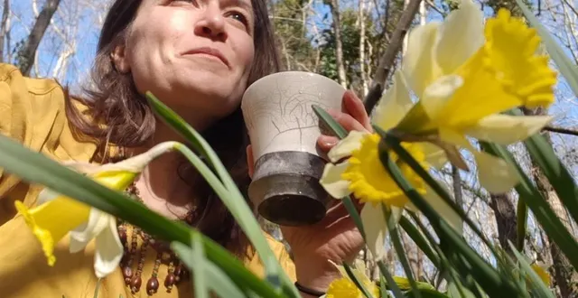 photo  magali cerles, qui confectionne du thé à partir de plantes du bocage, animera un atelier ce samedi 23 septembre 2023.  &copy;  dr 