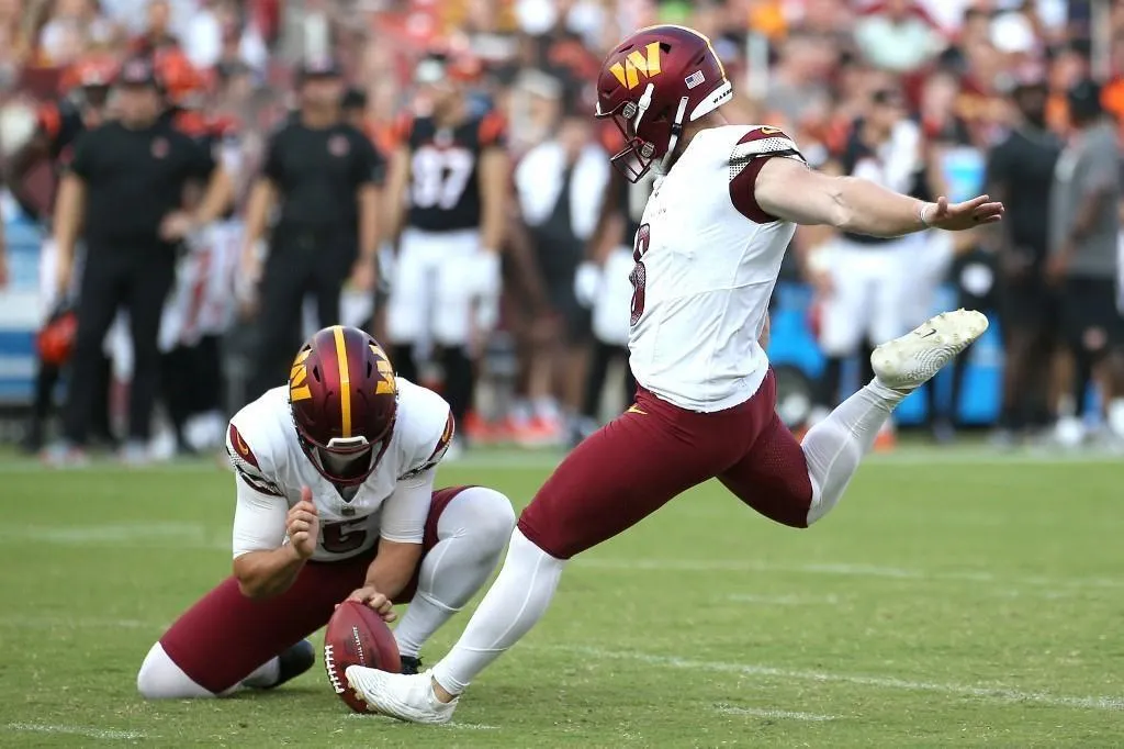 Football américain. Une joueuse entre en jeu lors d’un match