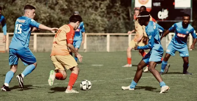 photo  le villaret a remporté le derby contre saint-saturnin/la milesse.  &copy;  le maine libre 