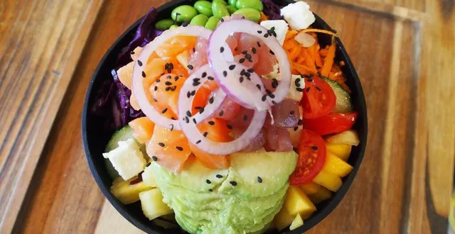 photo  une enseigne de restauration spécialisée dans les poke bowls, des salades hawaïennes, s’installe à alençon.  &copy;  archives ouest-france 